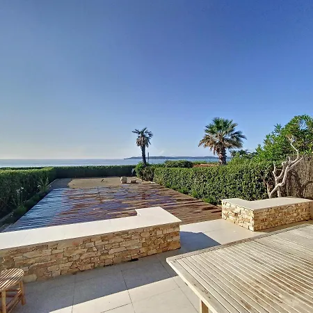 Mazet*** Vue Mer, Centre Et A Pied דירה סן-מקסים